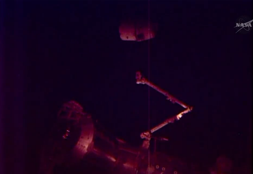 SpaceX's Robotic Dragon Capsule Leaves Space Station for Earth